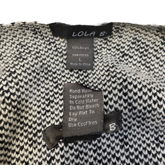 Lola B. women’s long cardigan size L - Picture 4 of 5